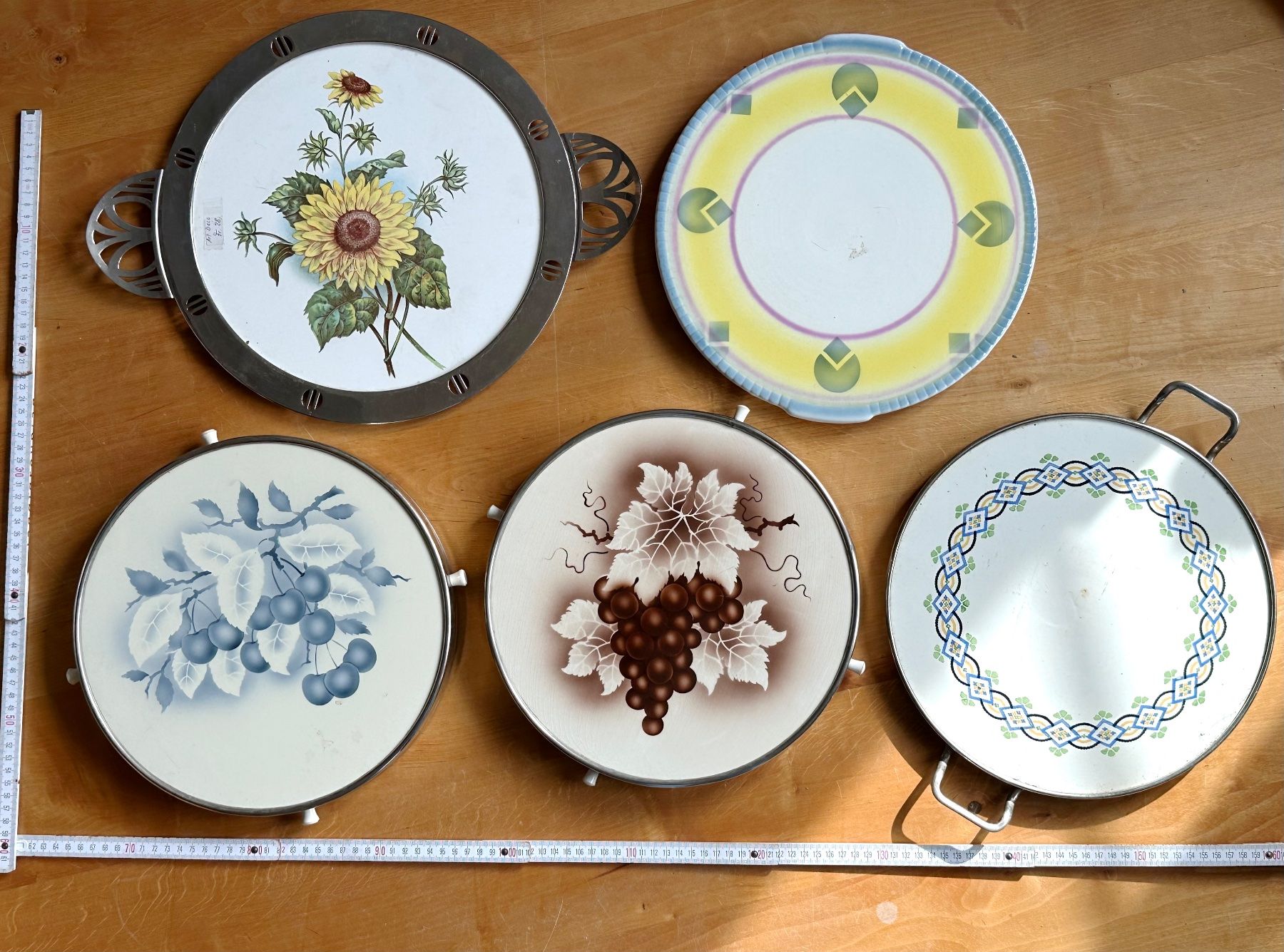 Piatti di portata: 5 antike Servierteller, Tablets Art Deco – Usato da Seltisberg venduto da quadartswiss