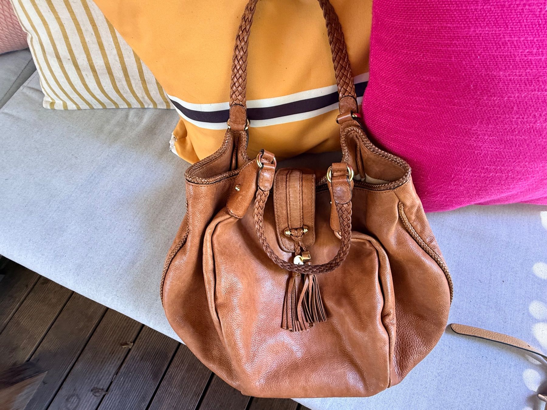 Gucci Sacs femmes: Gucci Tasche Boho chic – D'occasion à neuenegg par rinali
