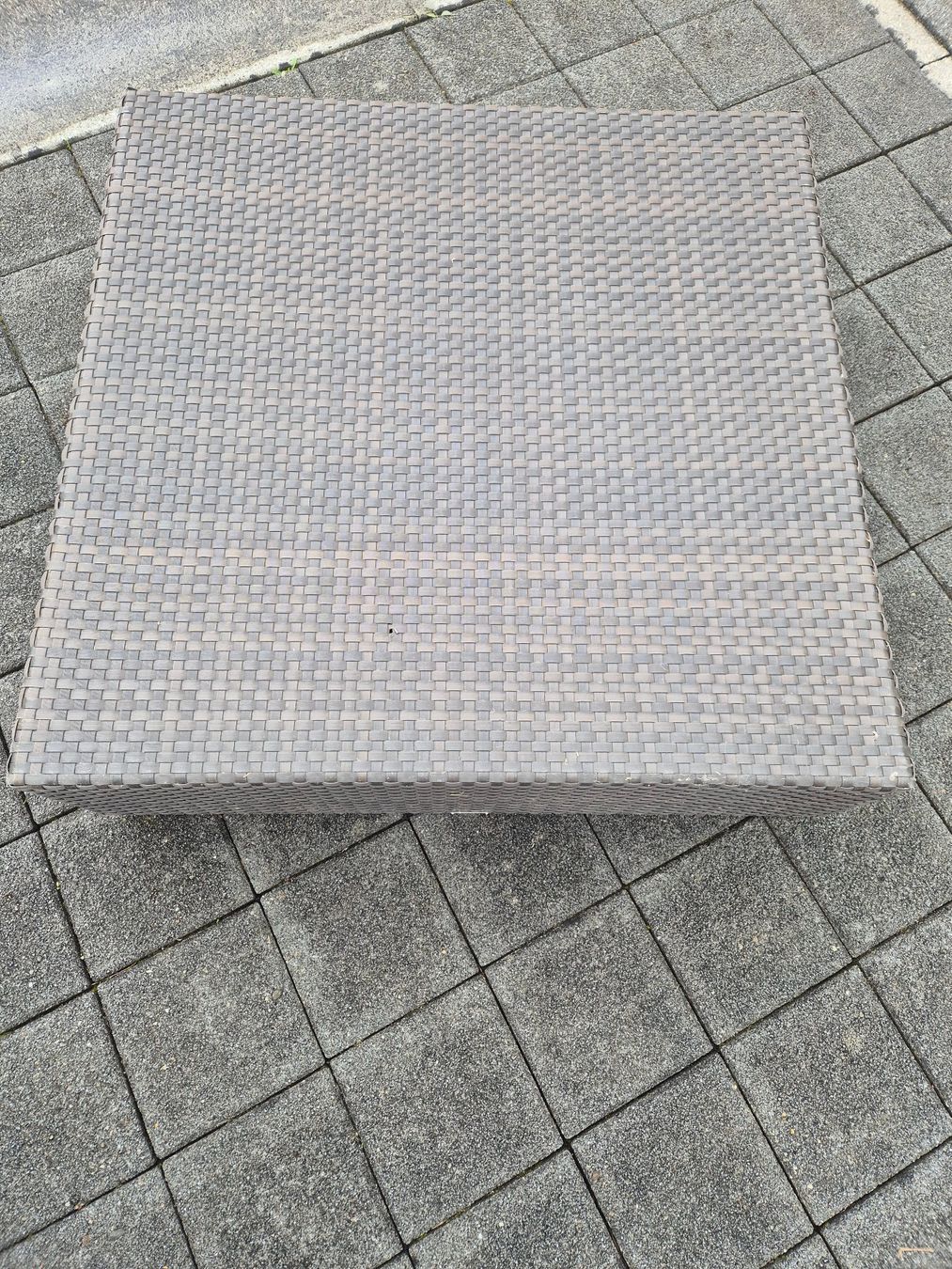 Dedon Tavoli: Dedon Lounge-Hocker / Kaffeetisch – Usato da Kastanienbaum venduto da Japannn 3