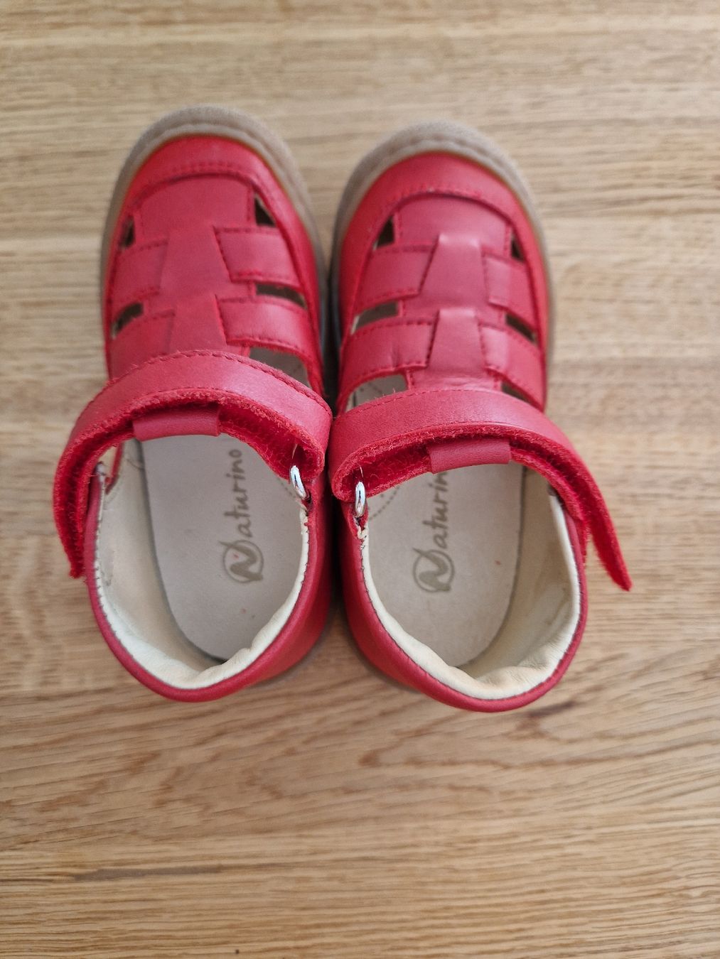 Naturino Schuhe für Jungen: Naturino red sandals size 23 leather hook-and-loop – Neu und originalverpackt aus Plan-les-Ouates von cniewola 5