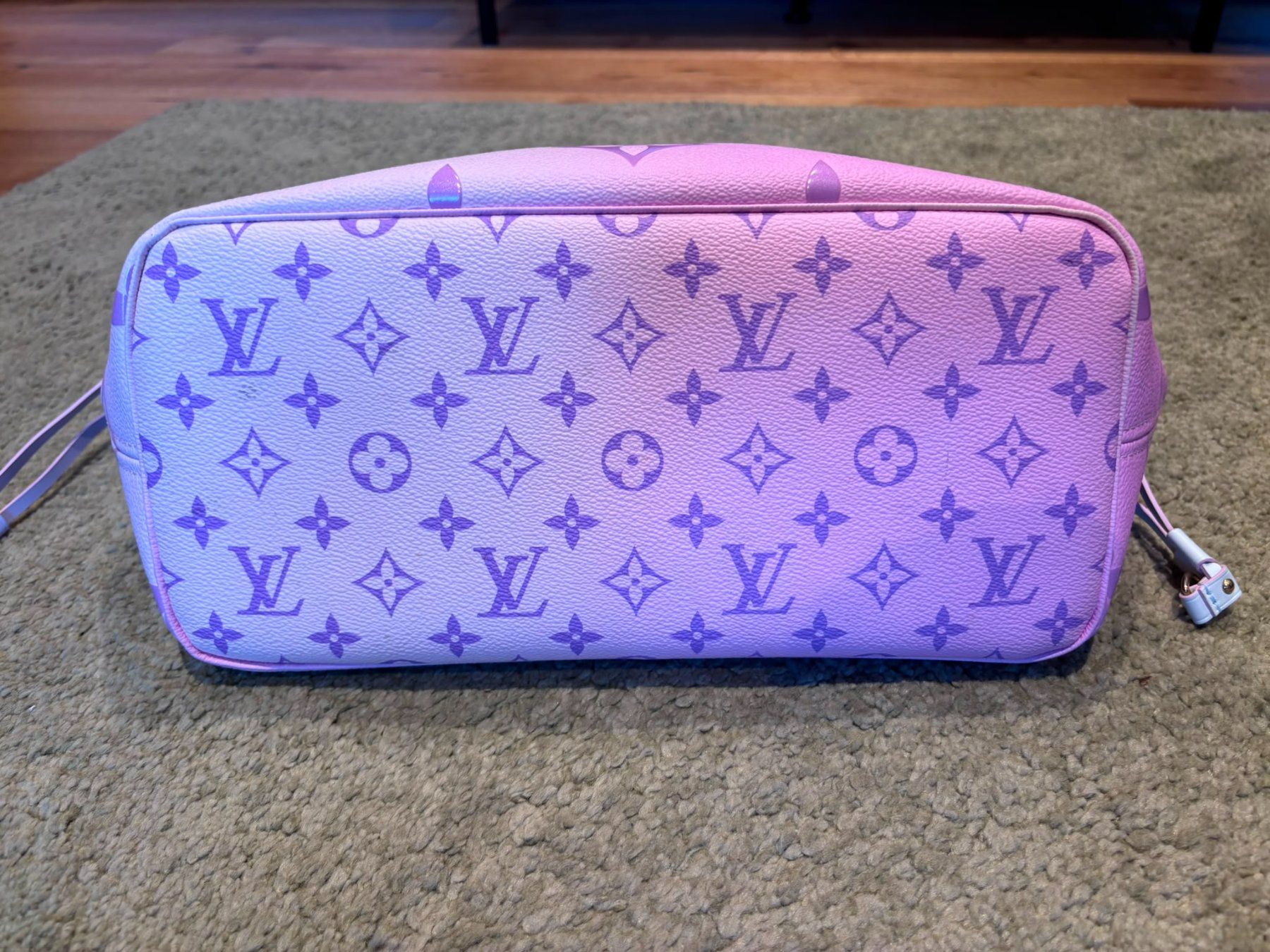 Louis Vuitton Borse da donna: Louis Vuitton Neverfull MM Sunrise Pastel – Usato da Richterswil venduto da Dingsda72 5