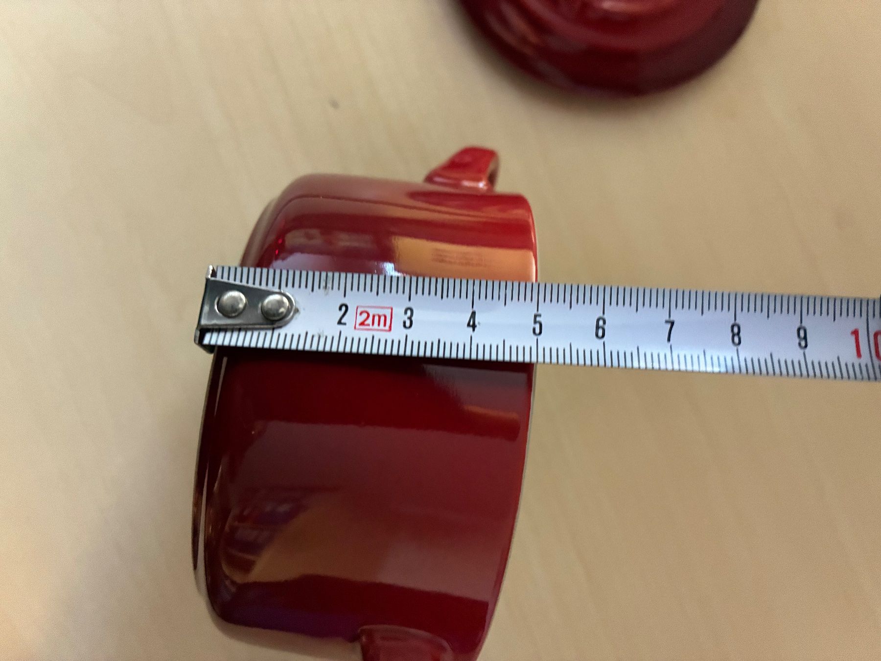 Le Creuset Pentole: Le Creuset Cocotte rot mit Deckel Durchmesser 10cm – Nuovo (secondo la descrizione) da Bubikon venduto da Mibaumi 3