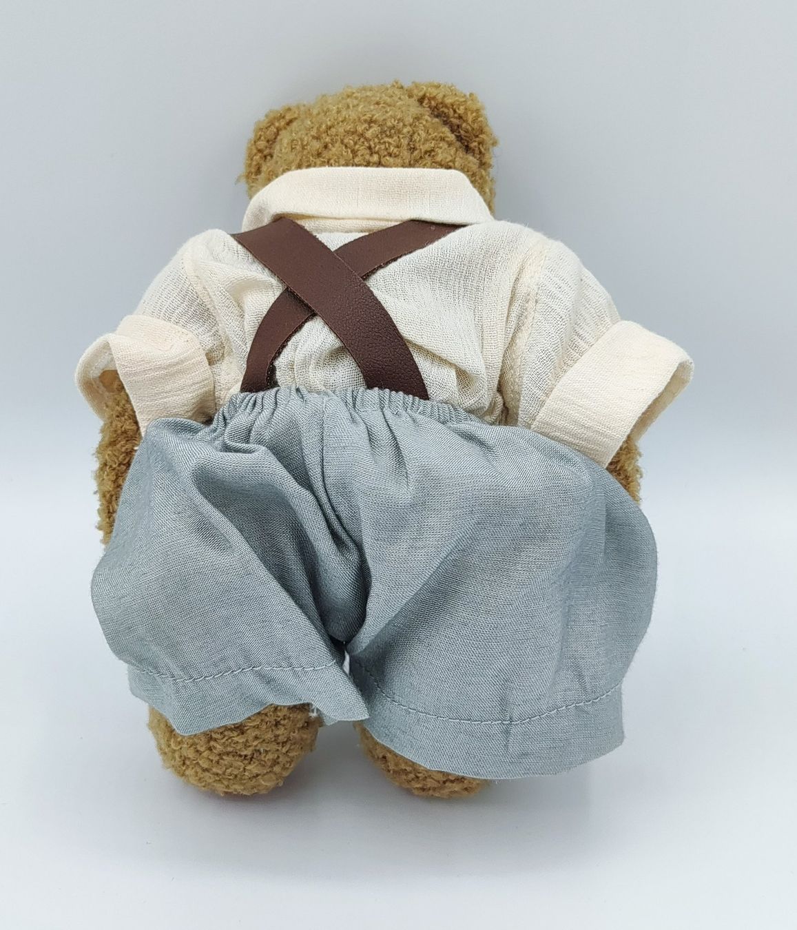 Giocattoli: Süsser Teddybär mit Latzhose – Usato da Schlatt TG venduto da AndrTra 1