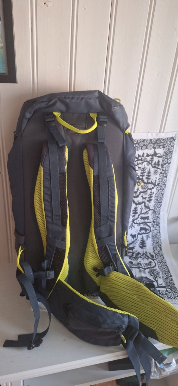 Zaini: outdoor trophy coop rucksack – Nuovo (secondo la descrizione) da Matten b. Interl venduto da Daeni_2000 2