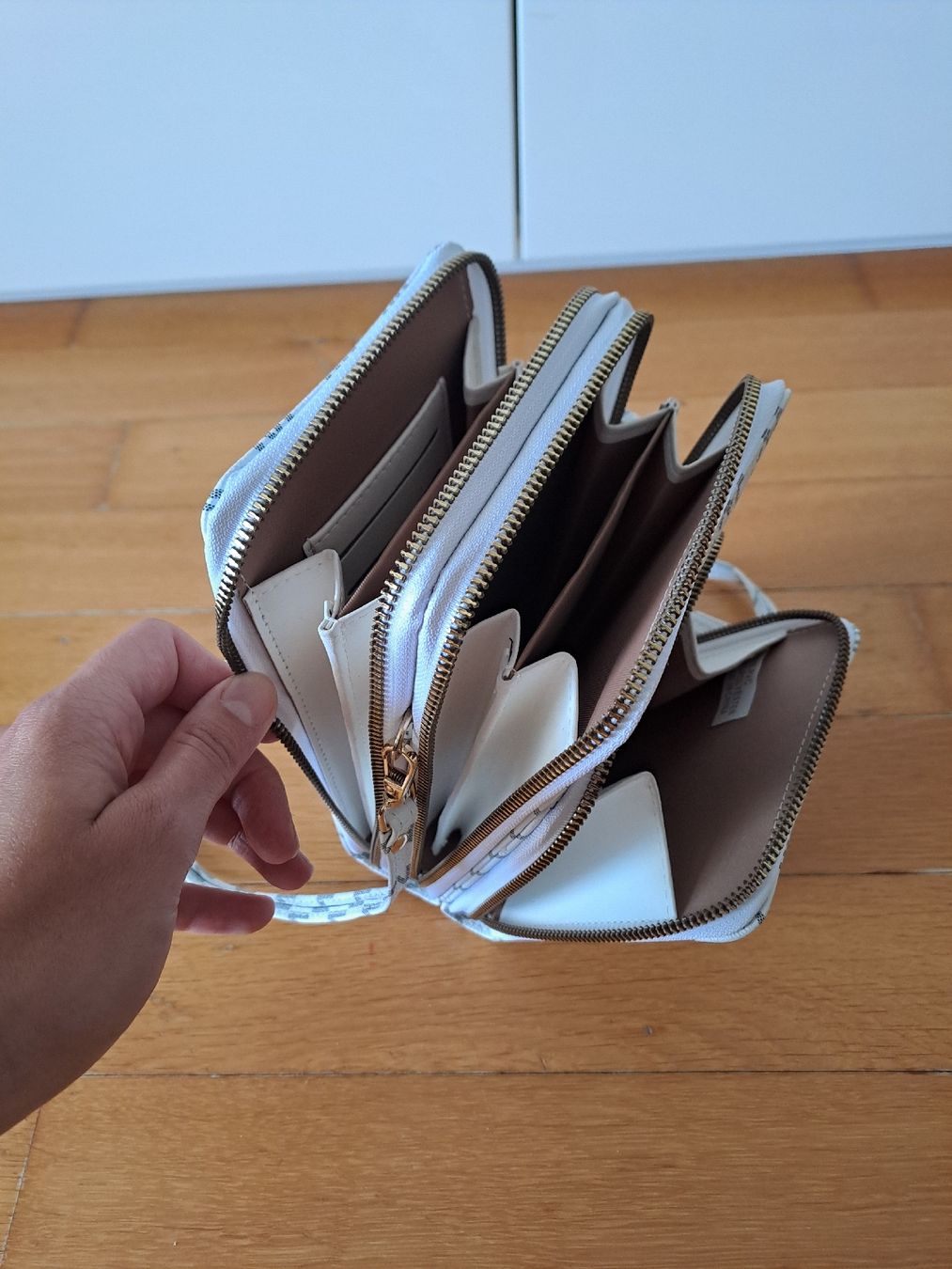 Borse da donna: Handtasche – Nuovo (secondo la descrizione) da Stettlen venduto da cas_zzk7 2