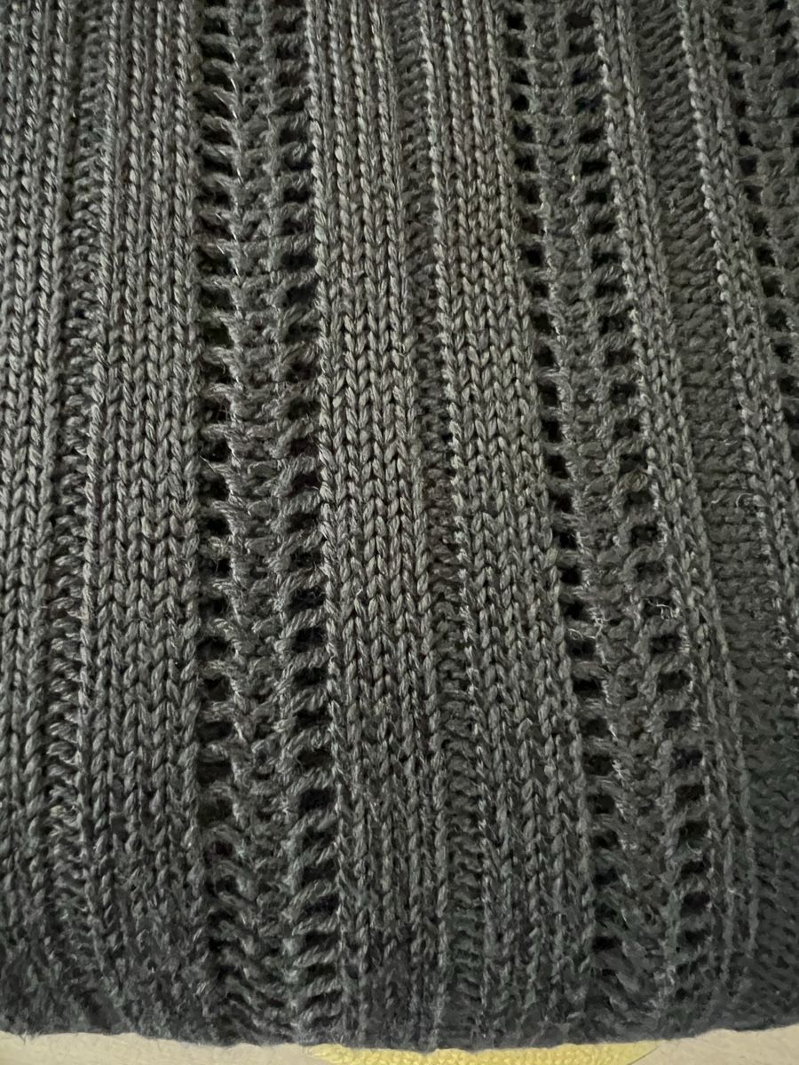 Maglioni & Felpe: Strickpullover schwarz Exclusice City Gr XL – Usato da Betschwanden venduto da Dognose 5