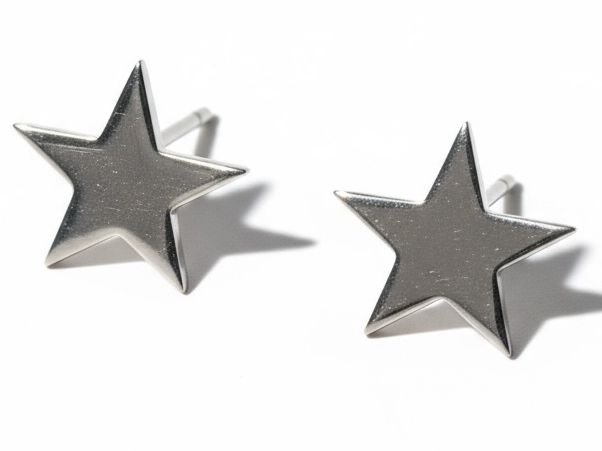 Orecchini pendenti & Orecchini a lobo: Boucles d'oreilles étoiles argentées – Usato da Vuisternens-Romont venduto da gol_xp6p
