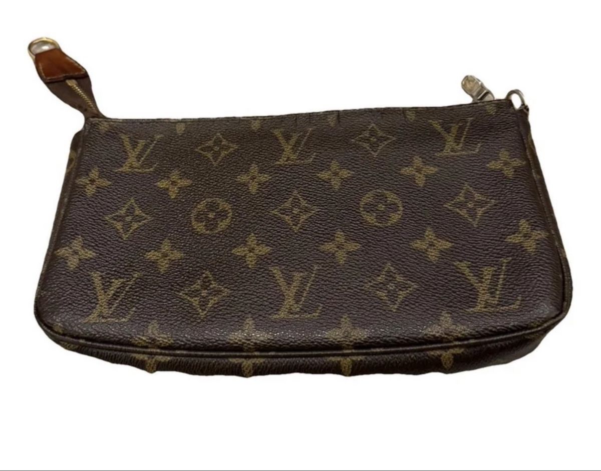 Louis Vuitton Taschen: Louis Vuitton, Pochette – Gebraucht aus Cressier FR von ghenoool
