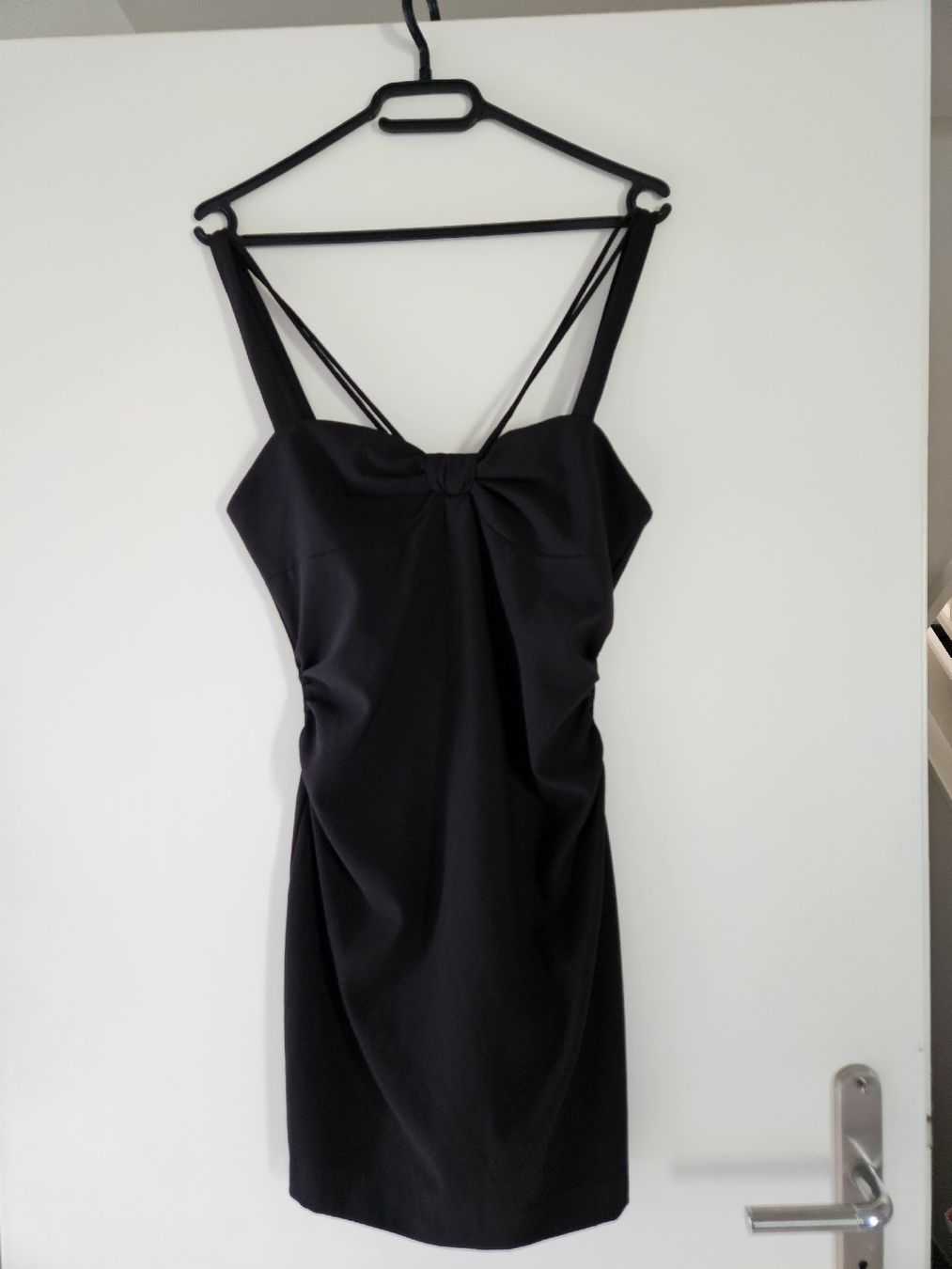 Zara Kleider: robe Zara taille S – Gebraucht aus Vétroz von sas_yln5