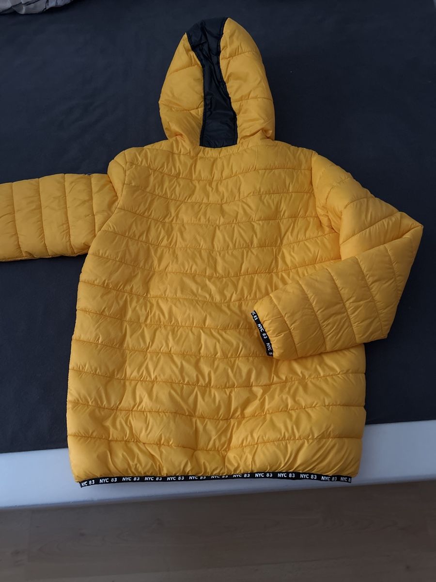 Giacche & Cappotti: Doudoune jaune NYC 83 taille 170 – Nuovo (secondo la descrizione) da la chaux-de-fonds venduto da swann88 1