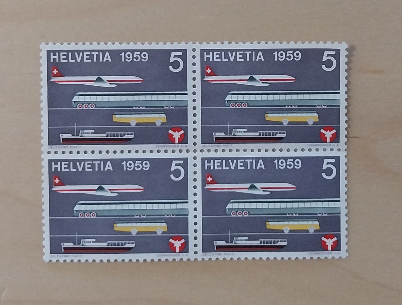 Tous les timbres: Bloc de 4 - NON OBLITERE – Neuf (Voir description) à Bussigny par jaqual