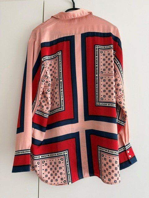 Maison Scotch Camicette: Scotch & Soda Seidenbluse S im Ethno-Muster – Usato da Bern venduto da howi72 1