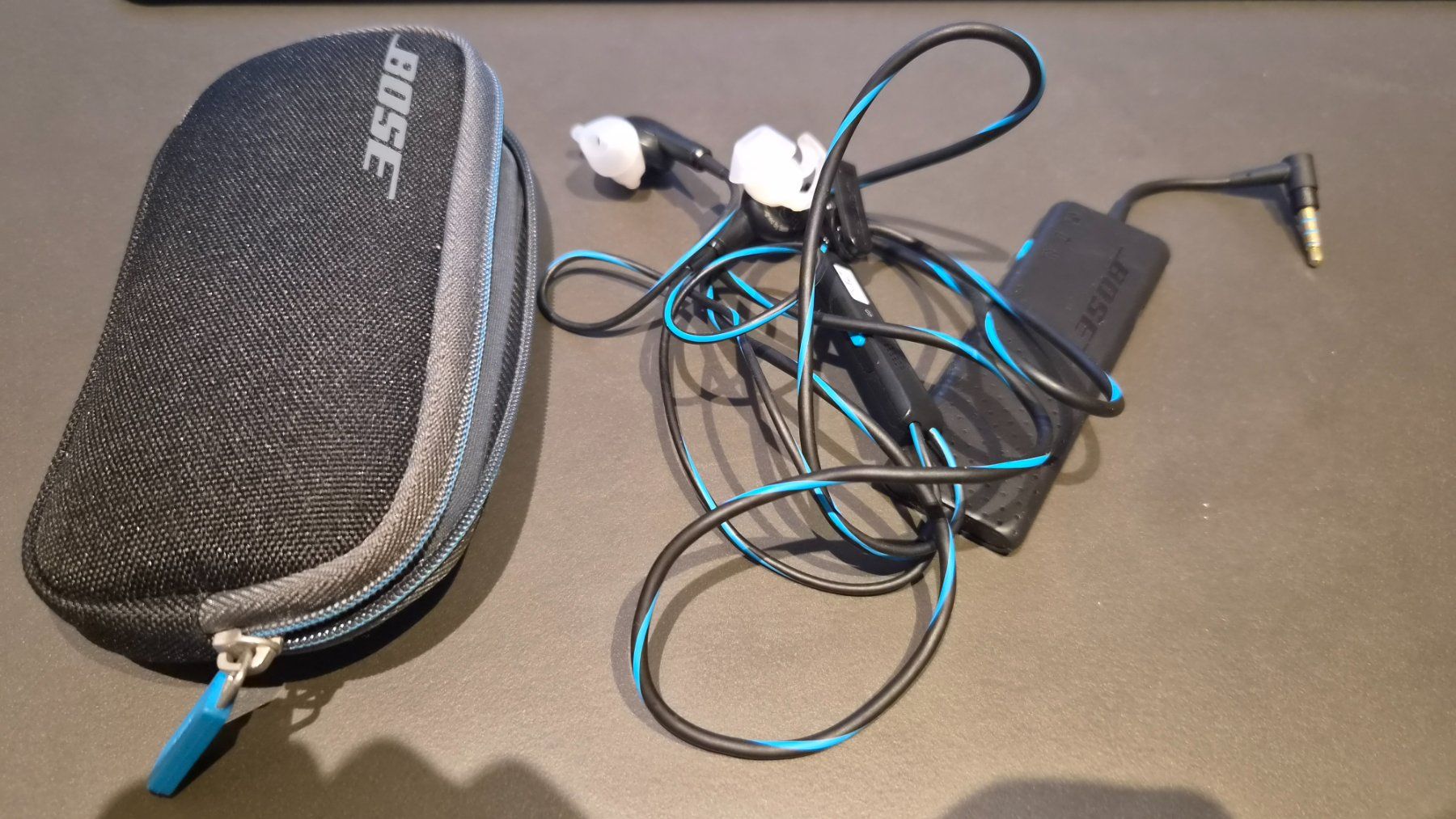 Bose Cuffie: Bose Noice Canceling Kopfhörer – Usato da Schwyz venduto da ineichp