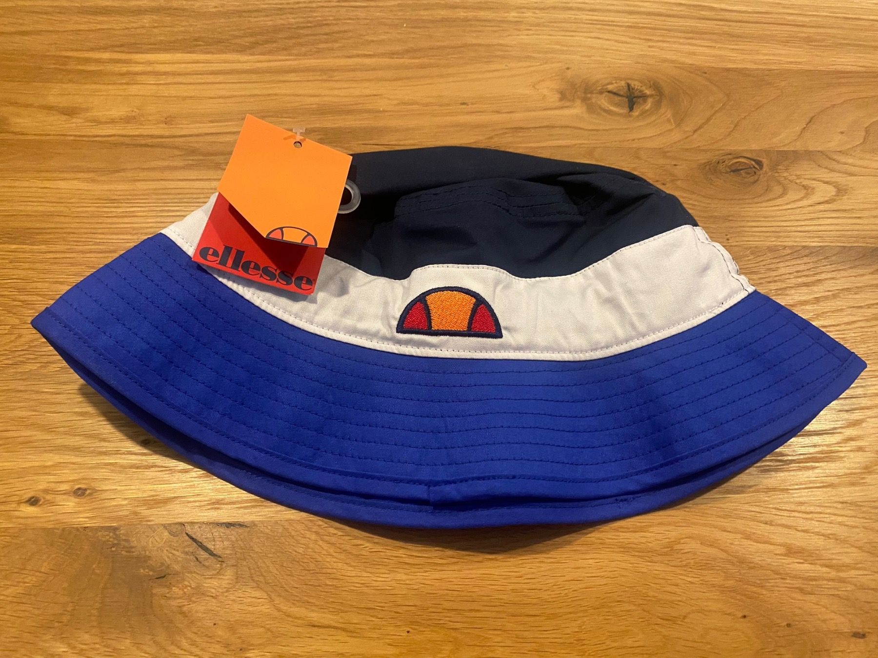 Ellesse Copricapi, berretti & cappellini: Fischer Hut Ellesse – Nuovo e nell'imballaggio originale da Weisslingen venduto da Espenmoos79 1