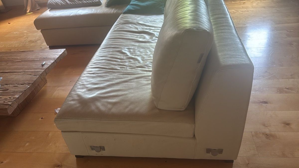 Divani: zu verkaufen Ledersofa – Usato da Ottikon venduto da Tarracona1 1