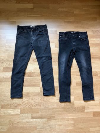 2x Jeans Hosen Grösse 33/30