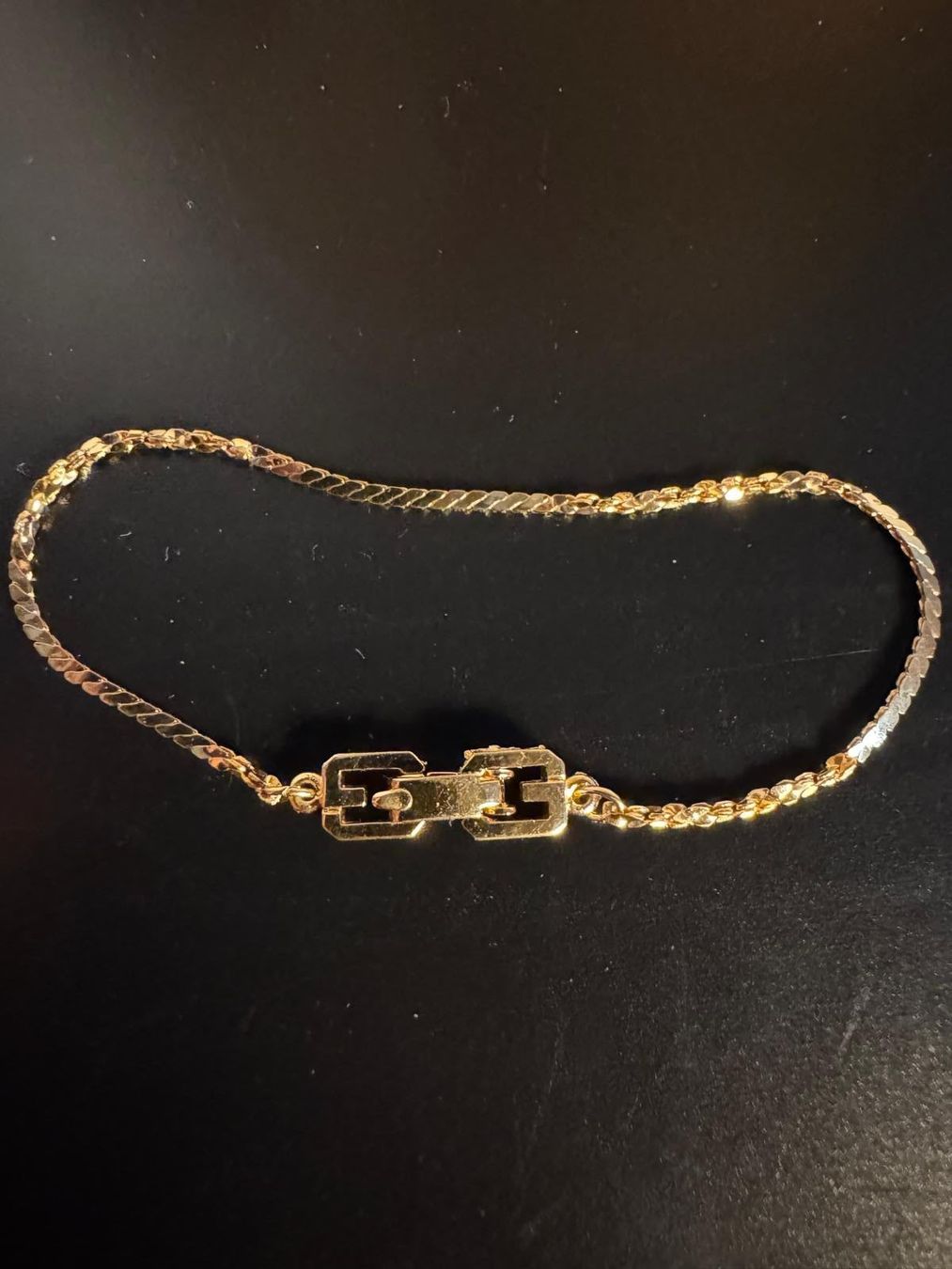 Givenchy Bracciali & Braccialetti: Givenchy Armband – Nuovo (secondo la descrizione) da Winterthur venduto da Dejv 1