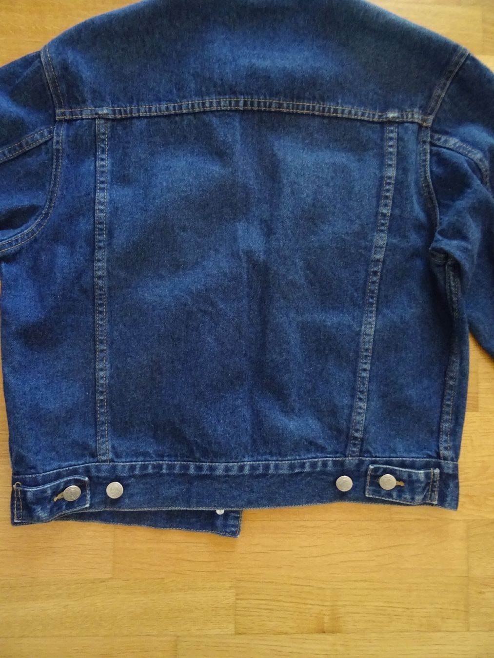 Giacche: Vintage Cropped Jeansjacke blau – Usato da Dättwil AG venduto da raffanada 3