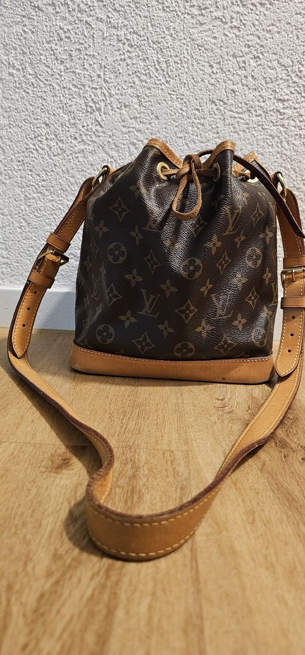 Louis Vuitton Borse da donna: Louis Vuitton Noè BB – Usato da Winkel venduto da aivahmolina 1