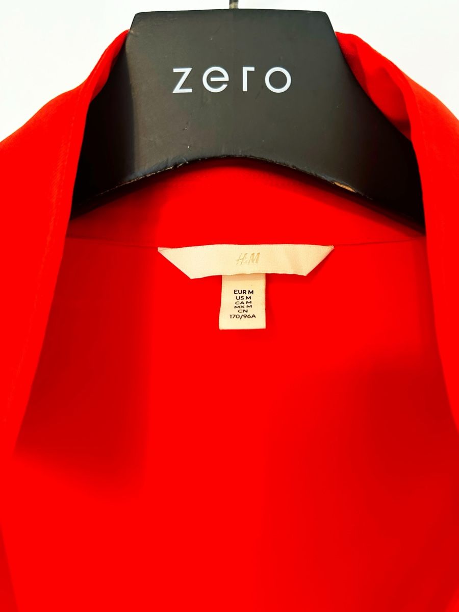 H&M Vestiti: Rotes Wickelkleid Grösse M – Nuovo (secondo la descrizione) da Eglisau venduto da Brewster1 1