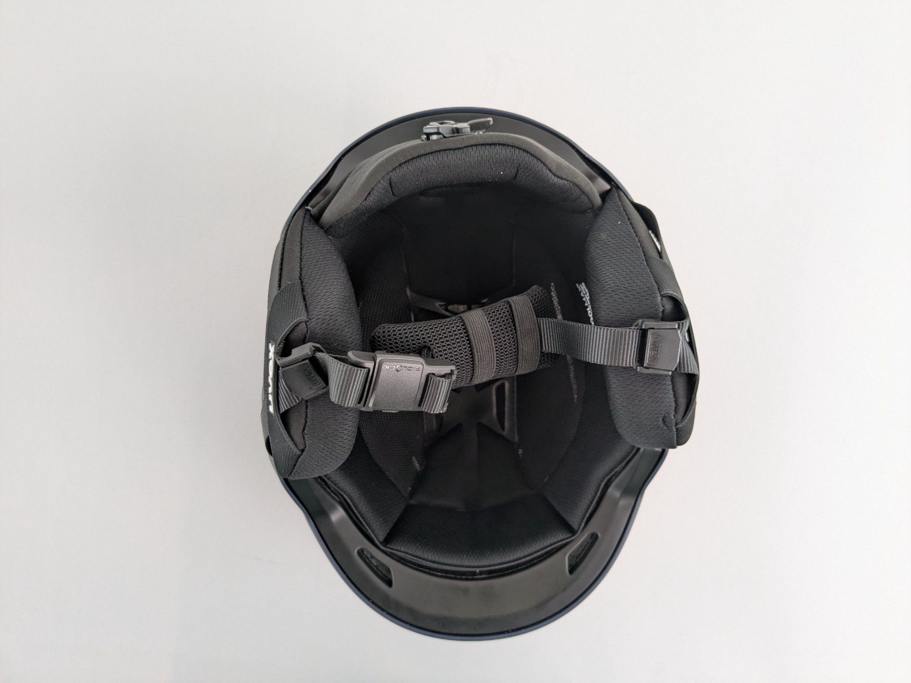Uvex Caschi: UVEX Skihelm resolution Gr. 59-61cm – Nuovo (secondo la descrizione) da Dintikon venduto da Restwert_Dintikon 5