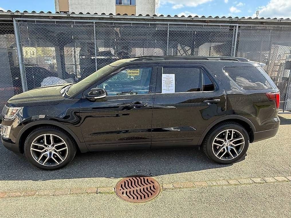 Automobili: FORD Explorer 3.5 V6 EcoBoost 4WD – Usato da Langenthal venduto da Goergens10 1