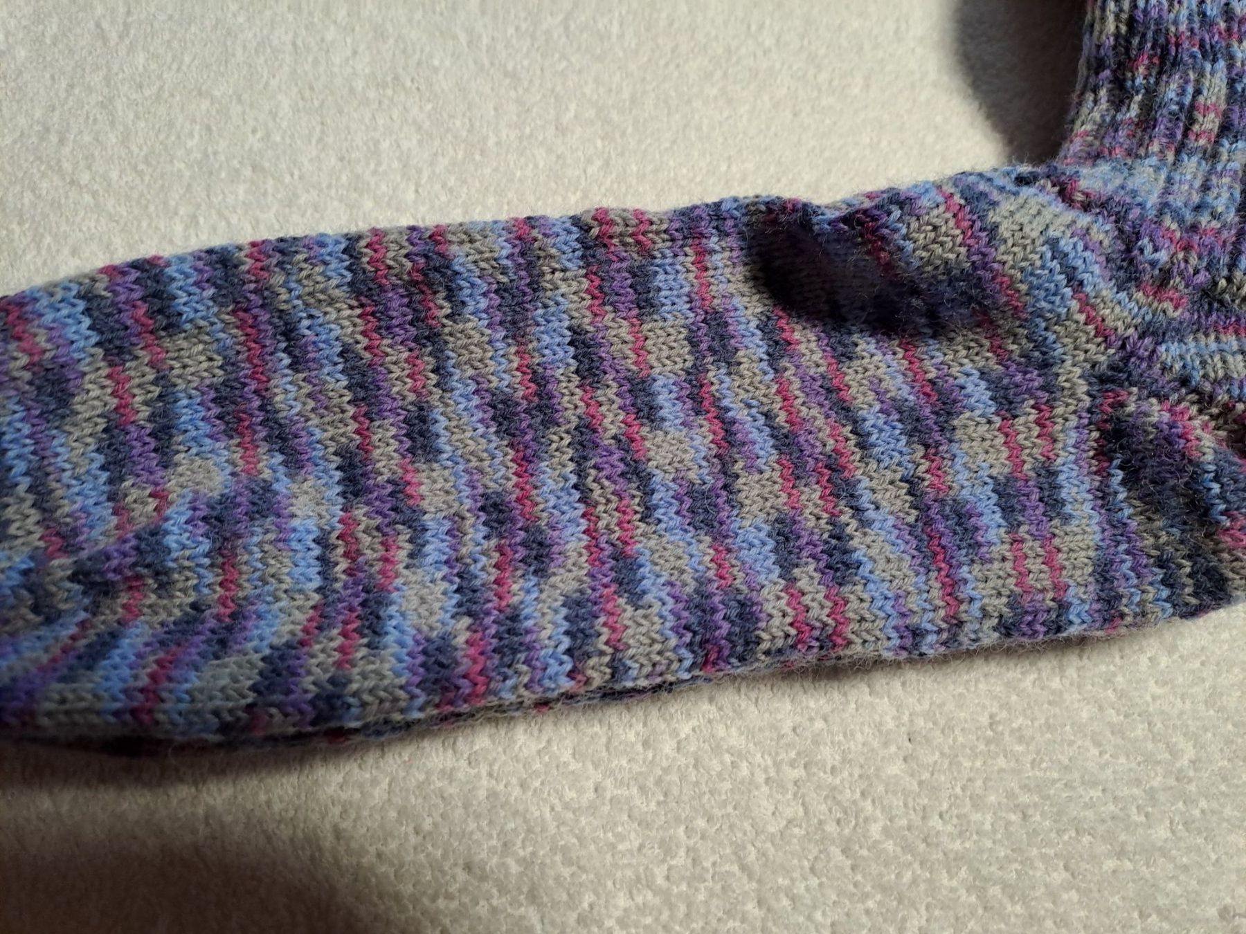 Calze: handgestrickte Socken in Grösse 44/45 – Nuovo (secondo la descrizione) da Tuttwil venduto da wolleundstoff 1