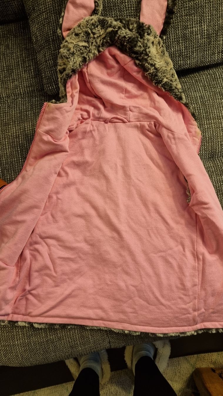 Altro abbigliamento per bambina: gilet Hase 128- 134 – Usato da Bad Zurzach venduto da Mfritzli 1