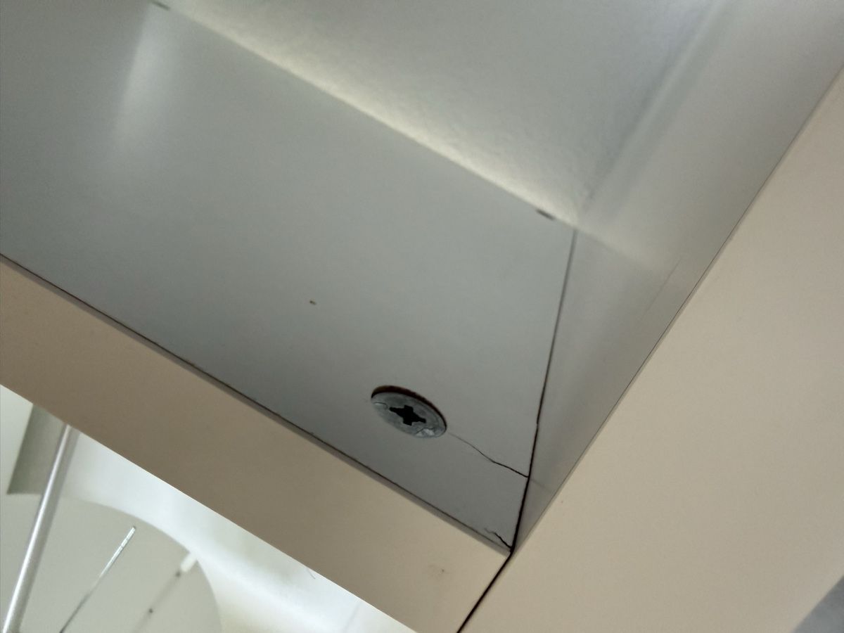 Mobili TV: Wohntrennwand / TV-Wand / Gestell – Usato da Laupen ZH venduto da Jurei 3