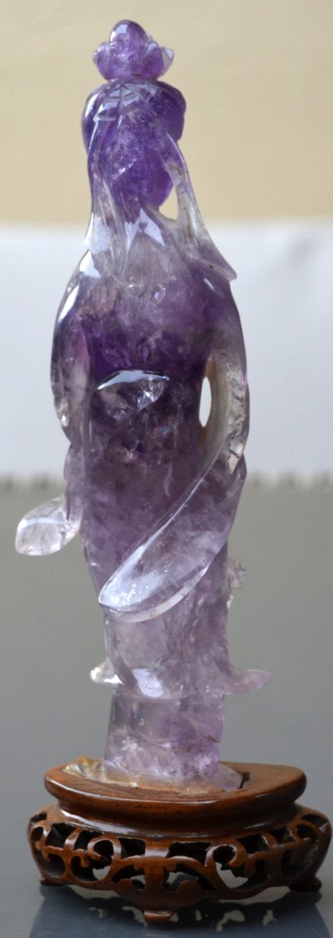 Minéraux & Lithothérapie: Amethystfigur / figurine en améthyste – D'occasion à Collonges par arashee 4