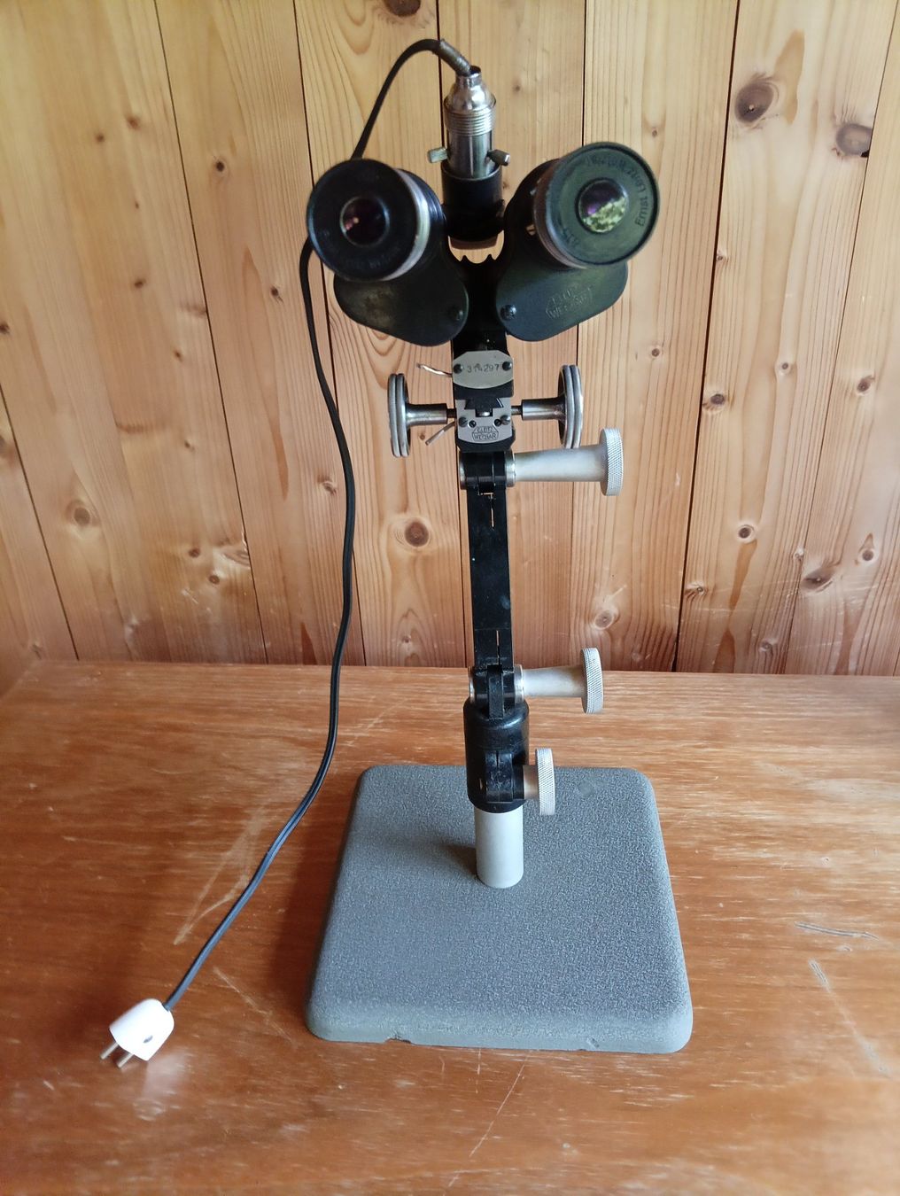 Leitz Microscopi: Mikroskop - E. Leitz / Wetzlar - Antik – Usato da Lumino venduto da Happy4Happy 4