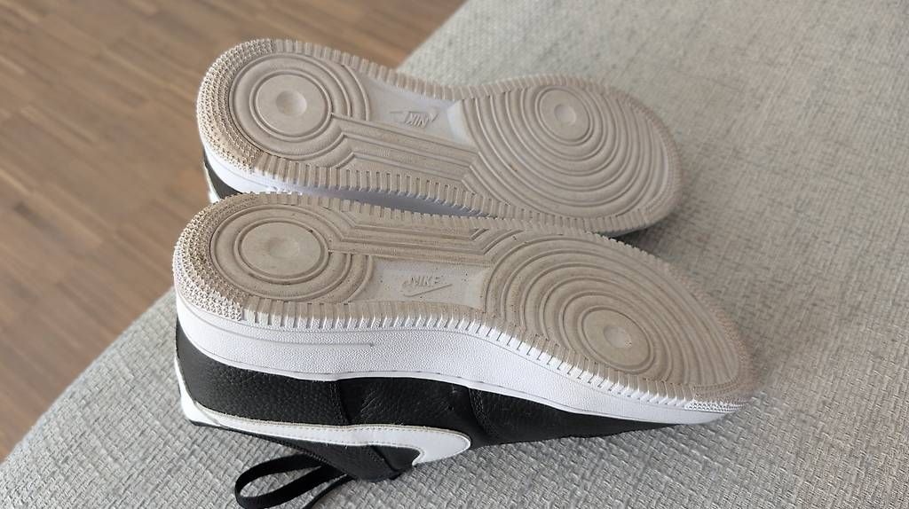 Scarpe da uomo: Nike Air Force 1'07 Grösse 42.5 – Usato da Winterthur venduto da RedTuga 2