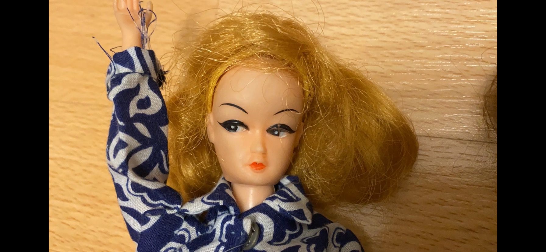 Bambole: Barbies  2 Stück 60 iger Jahre – Usato da Buchrain venduto da Sisi83 3