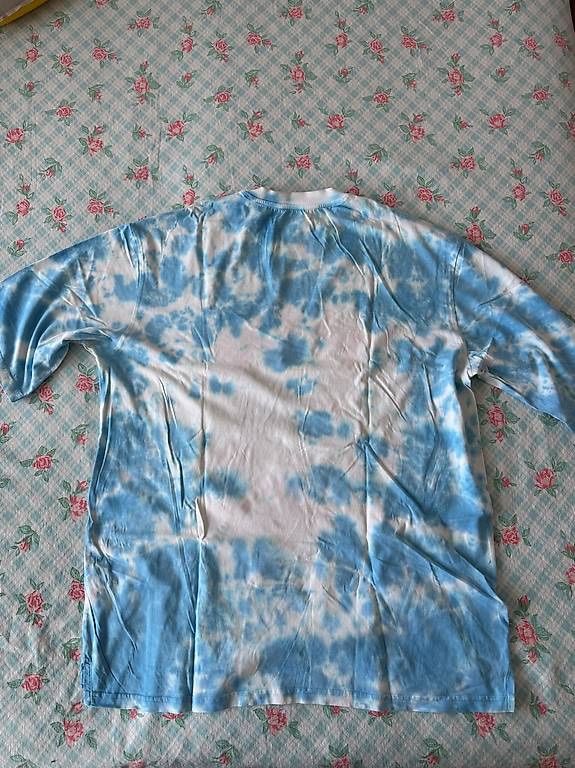 T-shirt: YOURTURN SPONGEBOB – Usato da Caslano venduto da Dr.Bread 1