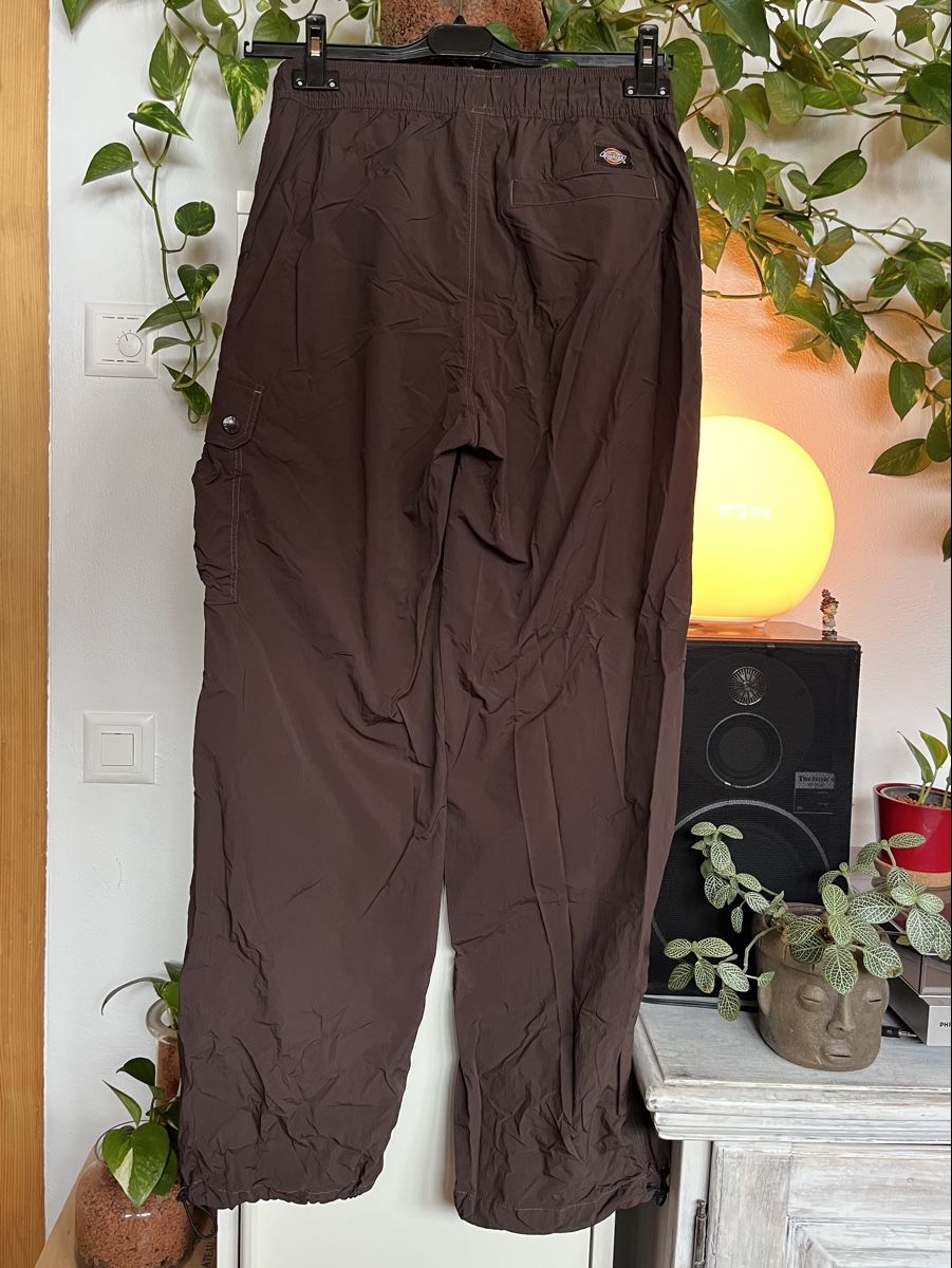 Dickies Pantaloni: Dickies Parachute Hose braun – Usato da Samedan venduto da K7kgh 4