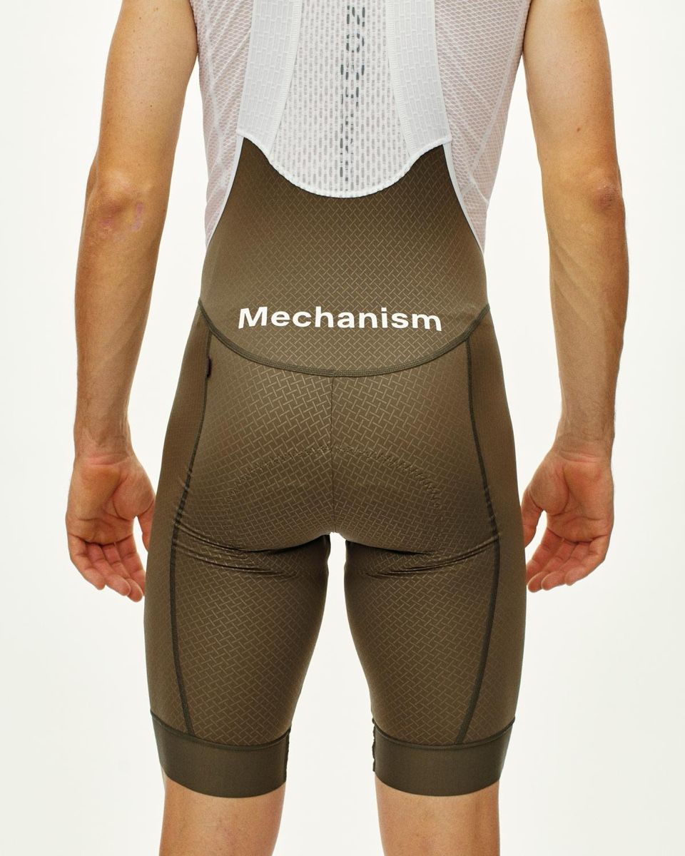 Pas Normal Studios Pantaloni: Pas normal Men's Mechanism Bibs cycling – Nuovo e nell'imballaggio originale da Uster venduto da Russicksrusso 1