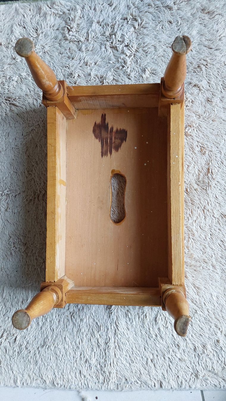 Sgabelli: Holzschemel – Usato da Ebnat-Kappel venduto da sentira 2