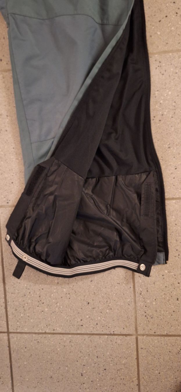 Adidas Pantaloni: skihose damen – Usato da schönenwerd venduto da ebulum 1