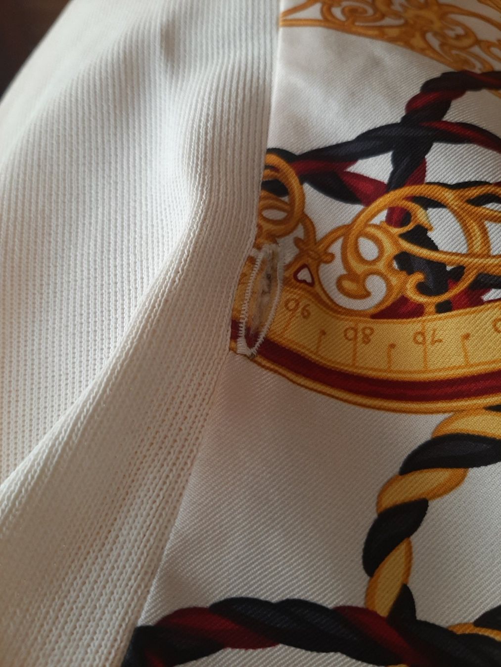Celine Giacche: Veste cardigan Céline – Usato da Chêne-Bourg venduto da chsandra34 4