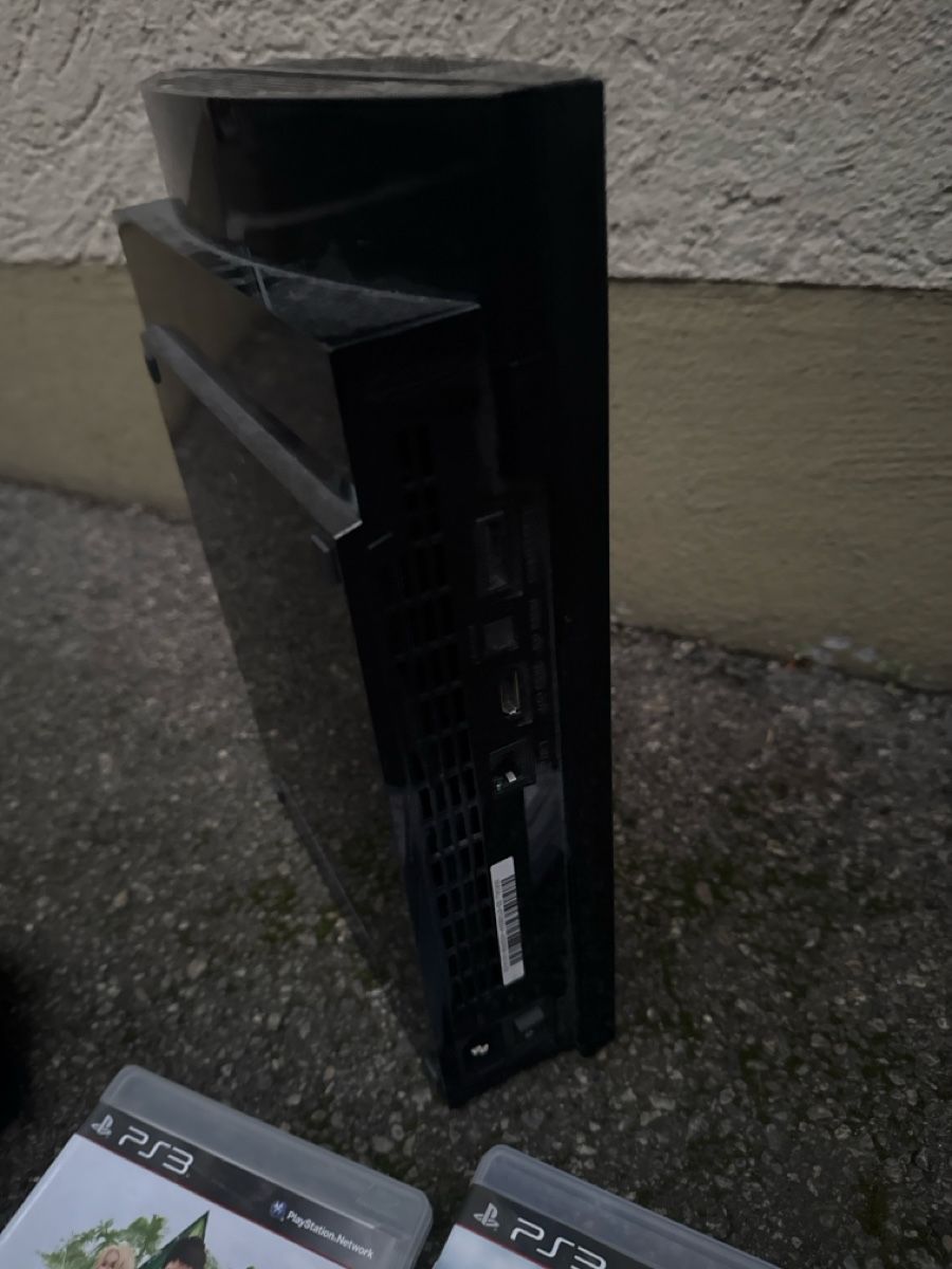 Sony Konsolen: Playstation 3 mit 2 Spielen und Controller gebraucht – Gebraucht aus Olten von HoYa01 4