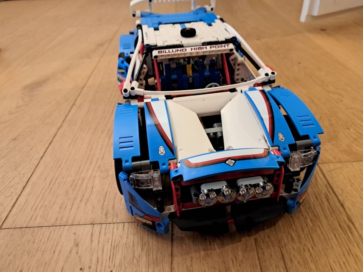 Lego Kit di costruzioni: LEGO Technic 42077 – Usato da Wängi venduto da handixfri 1