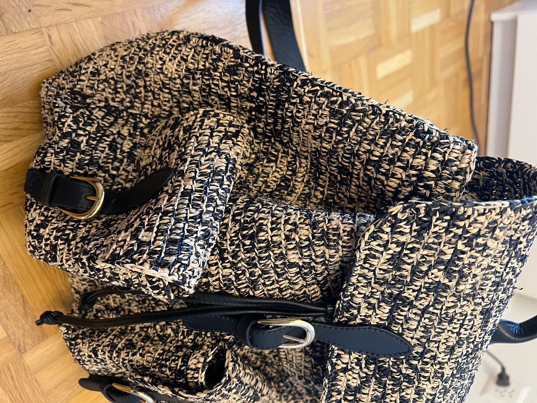 Rucksäcke: Sac à dos Sézane – Neu (gemäss Beschreibung) aus Mont-sur-Lausanne von k-pris 2