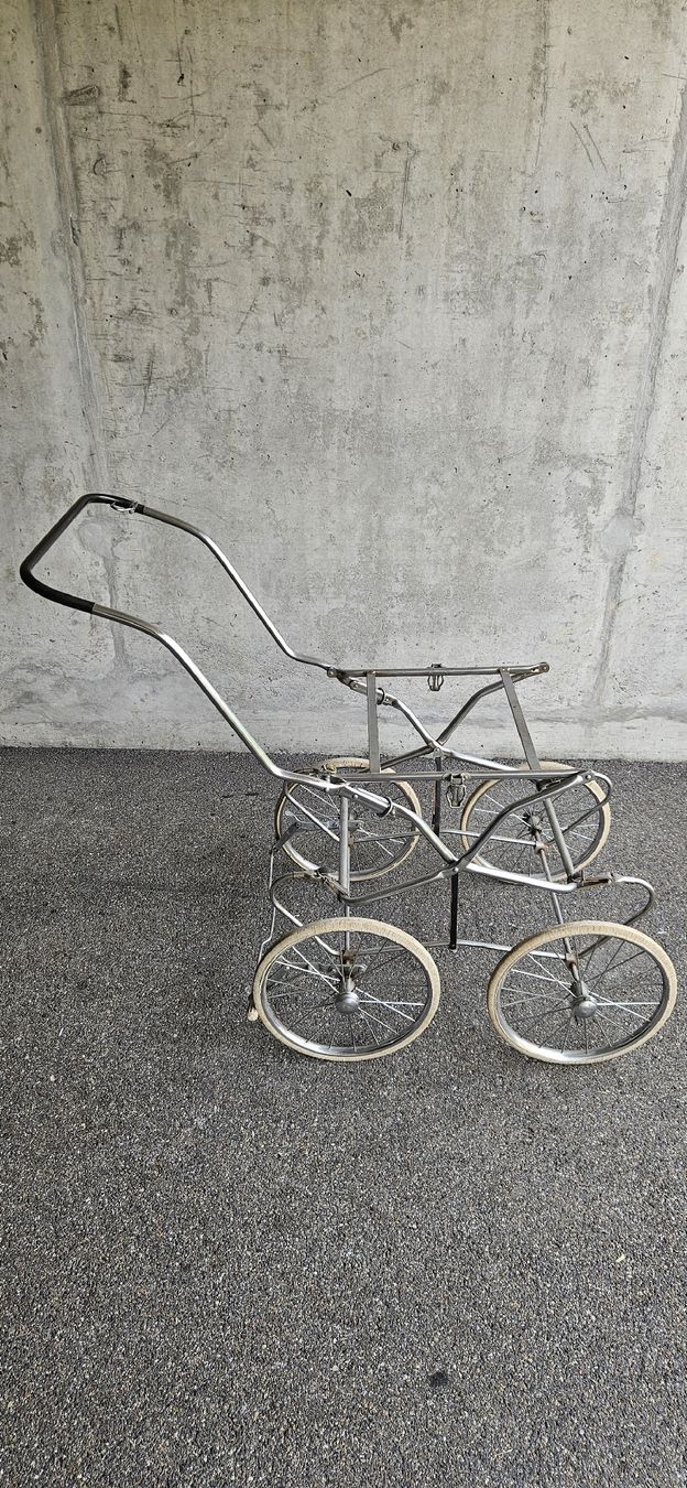 Carrozzine: Wunderschöner Retro Kinderwagen 70er – Usato da Bühler venduto da car_rh5d 9