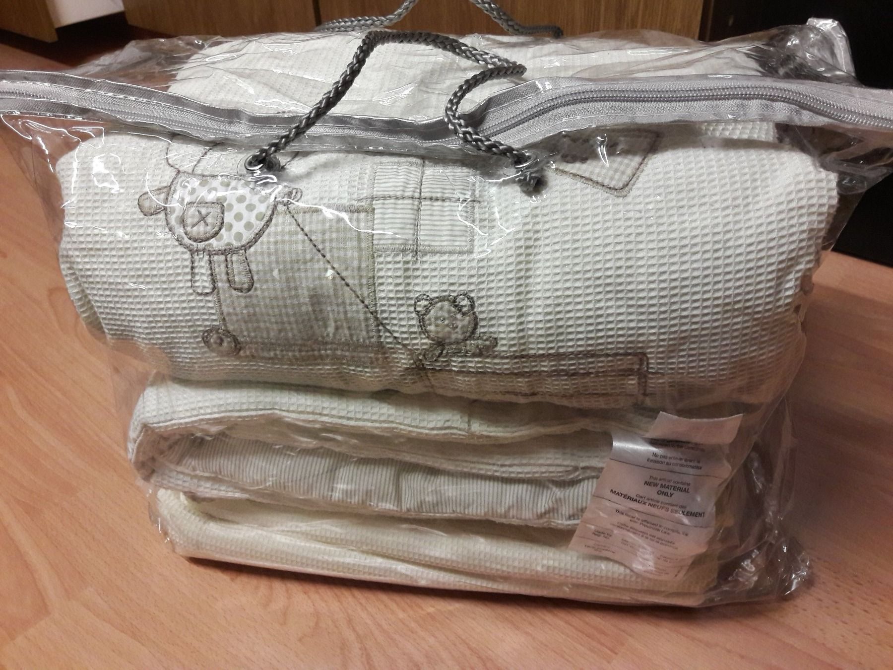 Bettwäsche: Baby Bett Zubehör – Gebraucht aus münchenstein von ewu_8lcz
