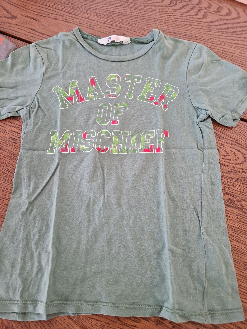 Kleiderpakete & -sets: T-Shirts 5 Stück Gr. 122/128 – Gebraucht aus Davos-Dorf von Bpelikan 2