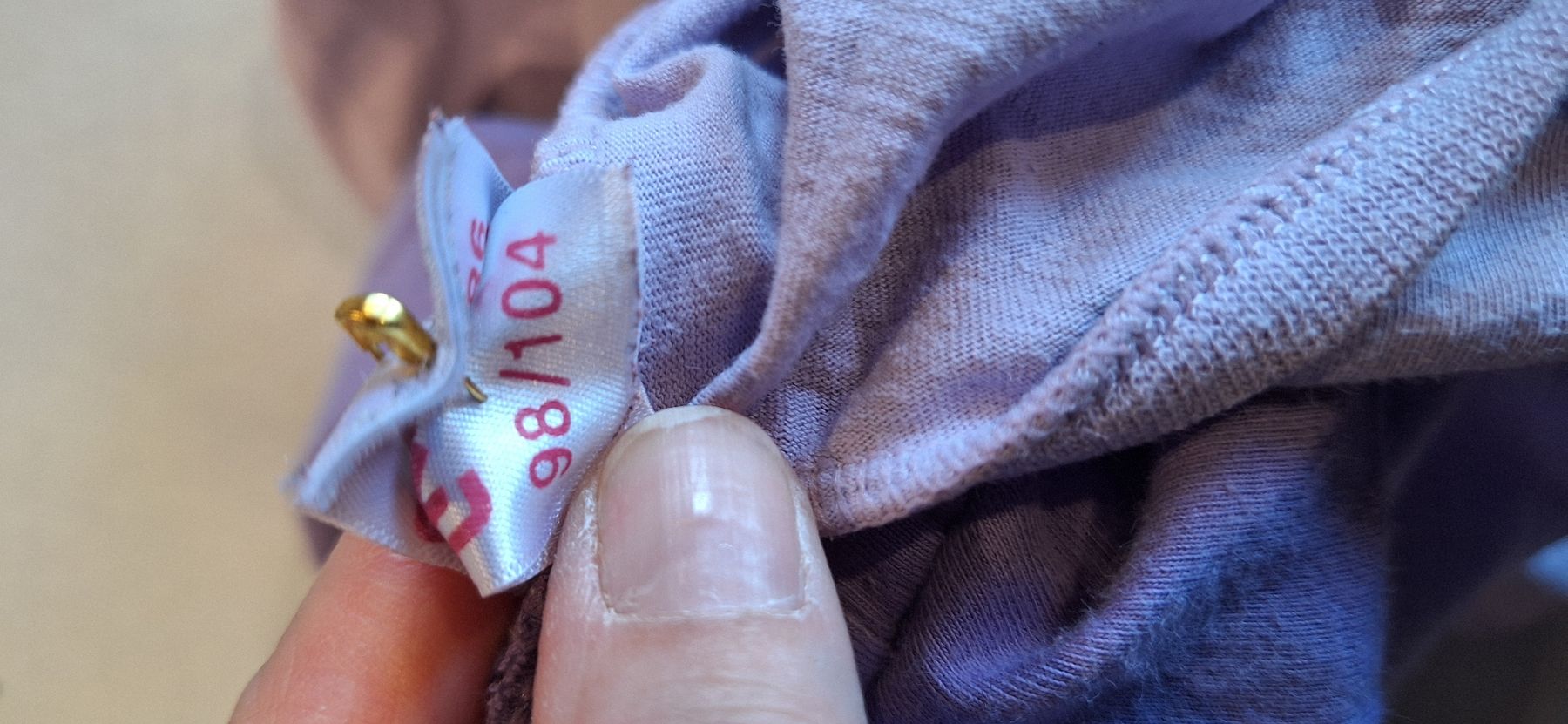 Pyjamas & Ähnliches: Mädchen Schlafanzug, 98/104  – Gebraucht aus Oberägeri von run_cj6q 3