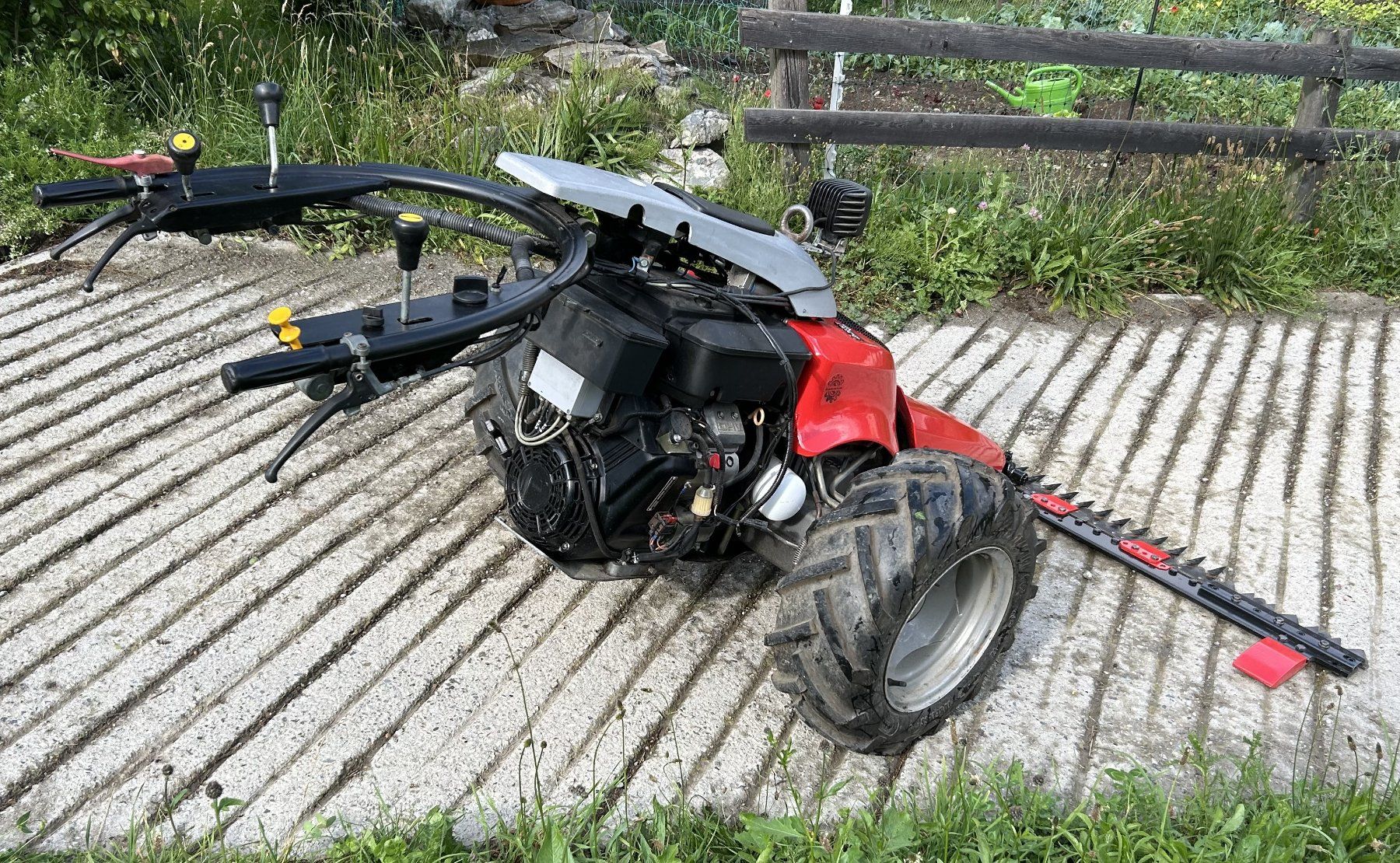 Aebi Tutte le macchine: Aebi CC 66 ab 1.- – Usato da Cazis venduto da la-torre-work-snc 4