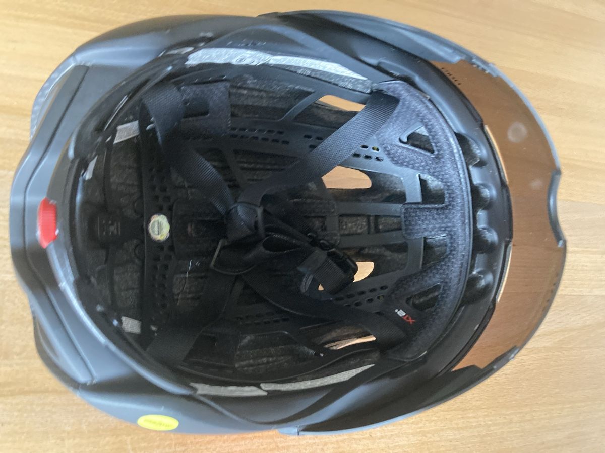 Giro Caschi: Rennvelo/Zeitfahrhelm Giro Mips – Usato da Laufenburg venduto da Dinli02 6