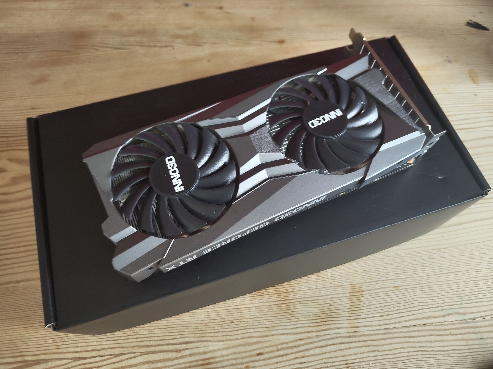 Nvidia Schede grafiche: Nvidia RTX 2060 12GB GDDR6 INNO3D – Nuovo (secondo la descrizione) da Grüt (Gossau ZH) venduto da bachiander 2