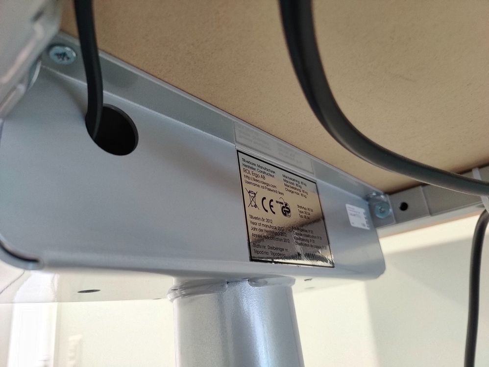 Scrivanie: Bürotisch 160x80 Höhenverstellbar – Usato da Cham venduto da owaco 3